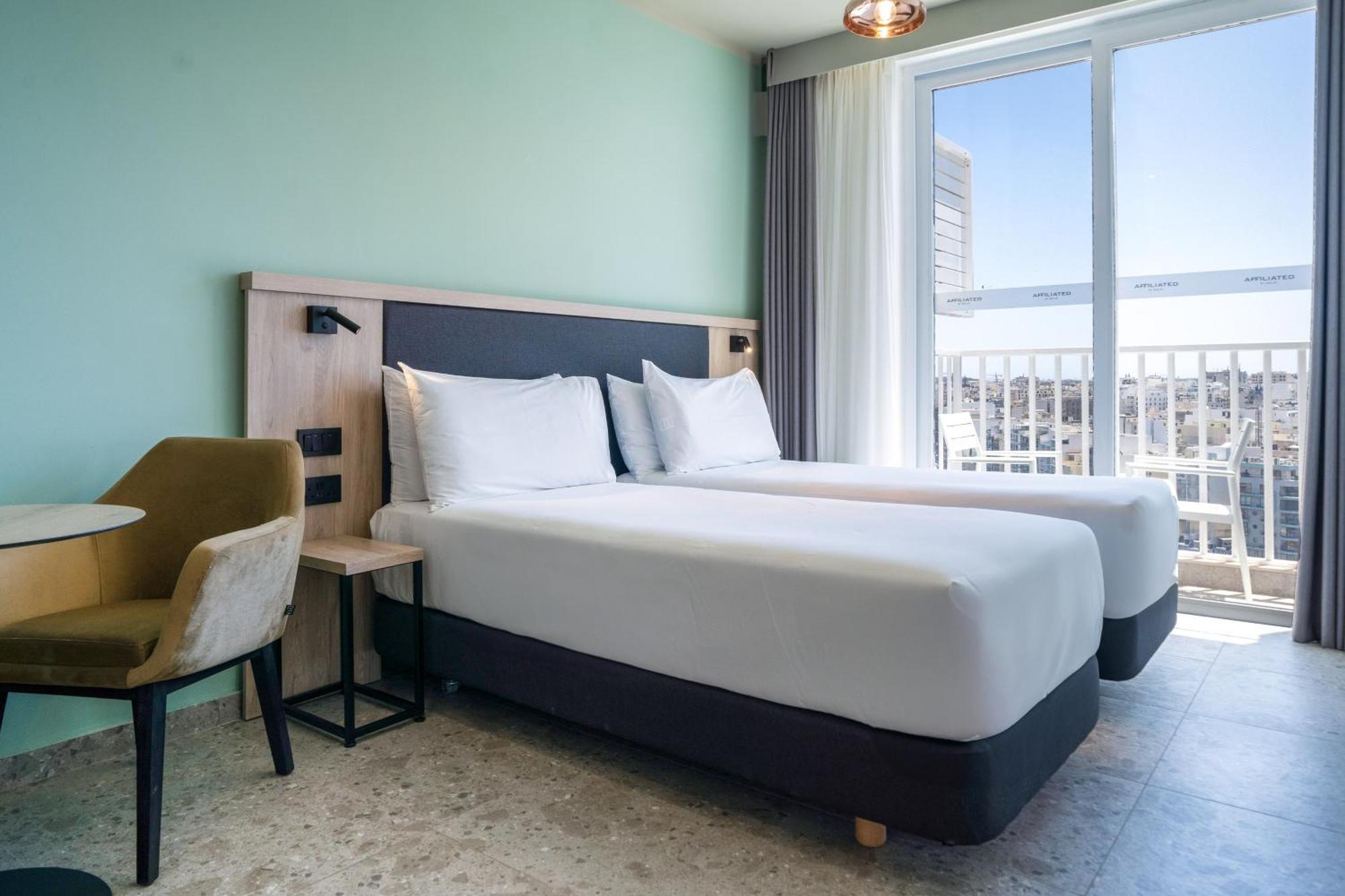 Hotel Scirocco St Julian'S, Affiliated By Melia Saint Julian's 외부 사진