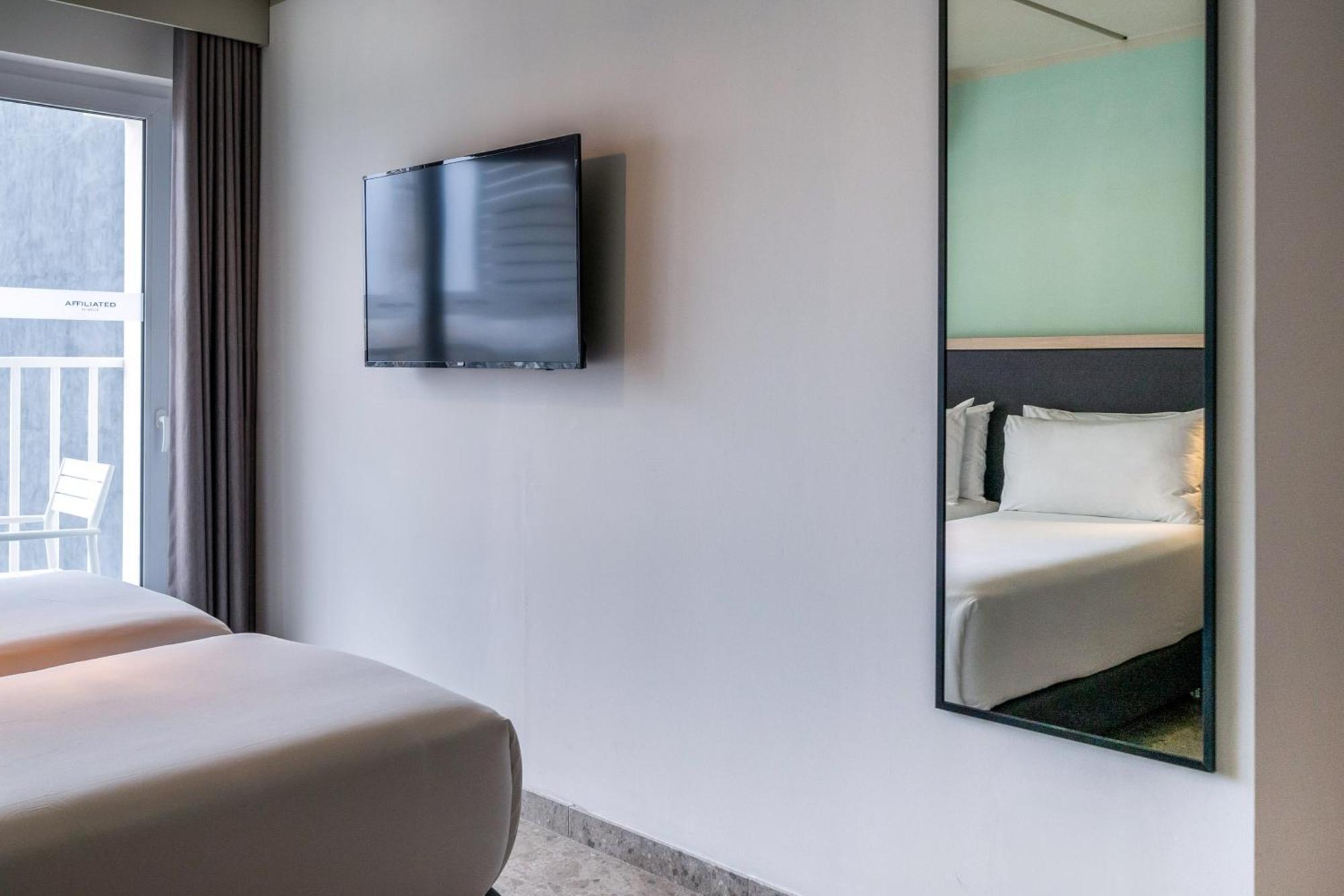 Hotel Scirocco St Julian'S, Affiliated By Melia Saint Julian's 외부 사진