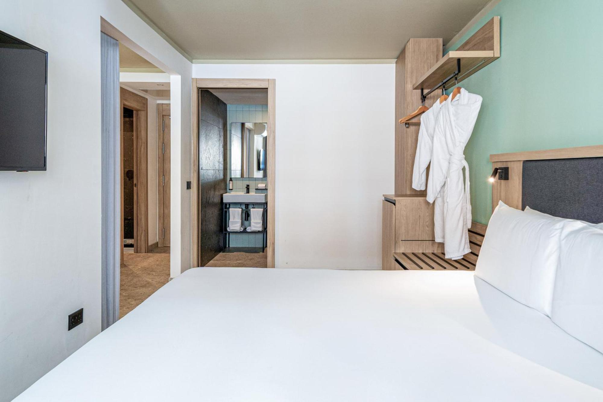 Hotel Scirocco St Julian'S, Affiliated By Melia Saint Julian's 외부 사진